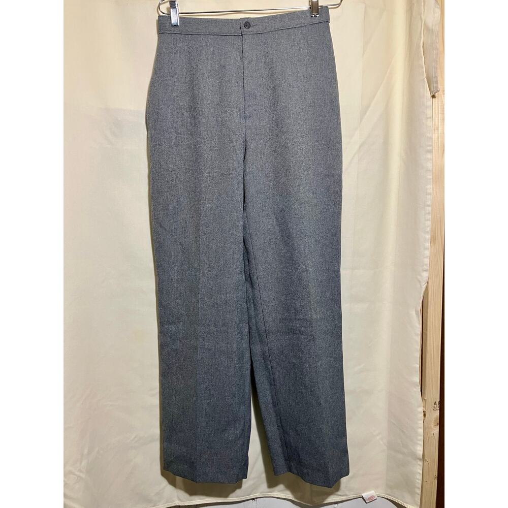 Levi’s Bend Over Dress Pants Woman’s Size 16.